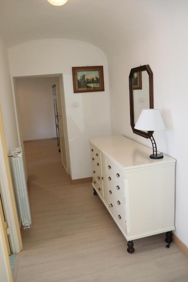 B&B Camere Montalto Centro 蒙塔尔托迪卡斯特罗 外观 照片